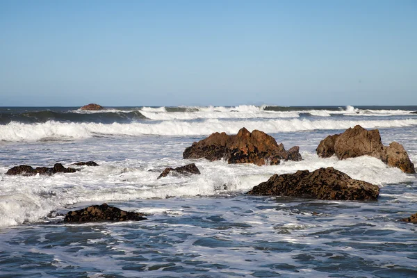 Atlantic waves at Portugal coast. — Stock Photo, Image