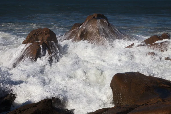 Atlantic waves at Portugal coast. — Stock Photo, Image