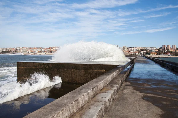 Porto breakwater, Portugal coast. — Stock Photo, Image