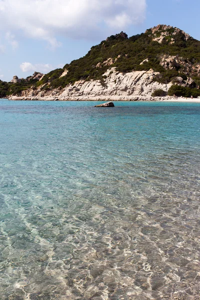 Morze Śródziemne w północnej Sardynii, Włochy. — Zdjęcie stockowe