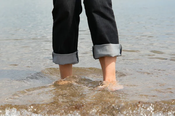 海での足. — ストック写真