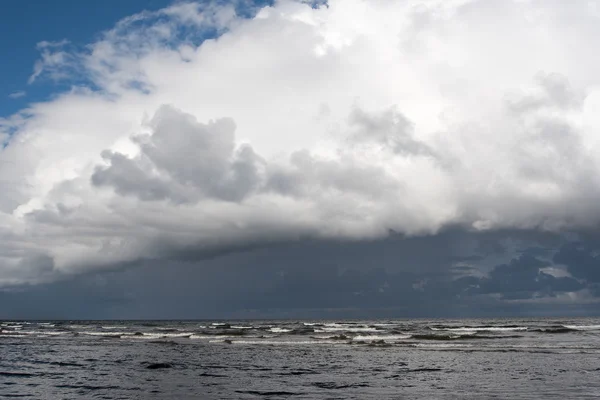 暗いバルト海. — ストック写真