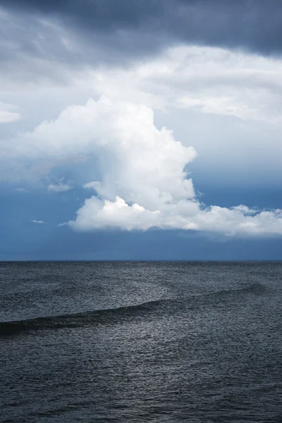 Mar Baltico scuro . — Foto Stock