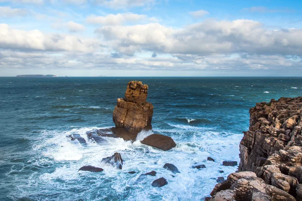 Fale Atlantyku, Peniche, Portugalia. — Zdjęcie stockowe