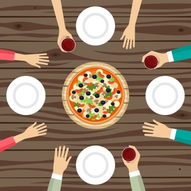 Pizza yeme insanlar