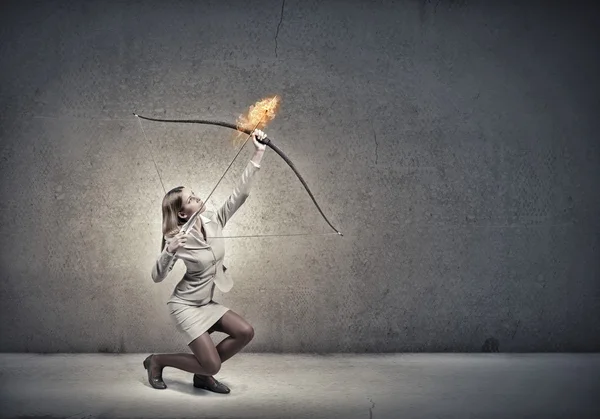 Woman aiming her goal — Stock Photo, Image