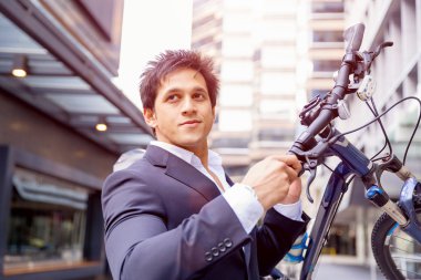 Bisiklet ile başarılı iş adamı