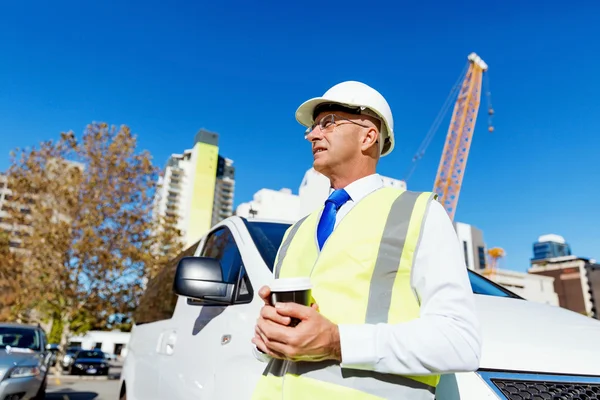 Ingeniero constructor en la obra — Foto de Stock