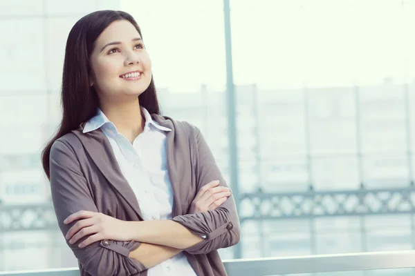 Attractive woman in office building — Stock Photo, Image