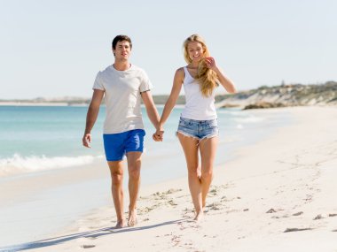 plaj romantik genç Çift