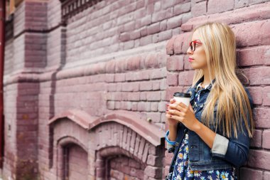 Turistik şehirde gezi