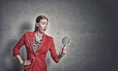 Kız arama için Büyüteç'i kullanma
