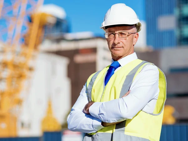 Ingeniero constructor en la obra — Foto de Stock