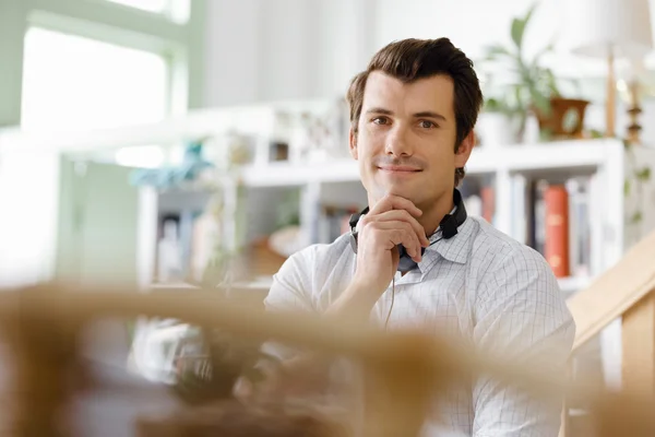 Jonge zakenman in functie — Stockfoto