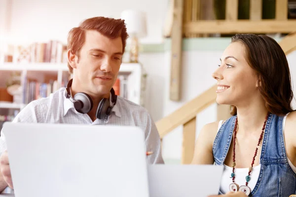 Start-up Team of two young people — Stock Photo, Image