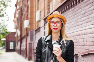 Turistik şehirde gezi