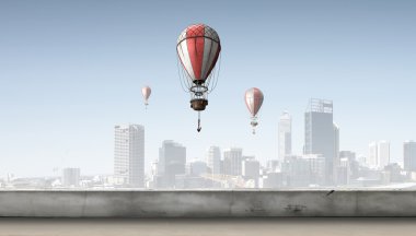 Kent üzerinde uçan aerostats