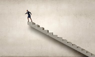 Kariyer basamaklarını üzerinde çalışan