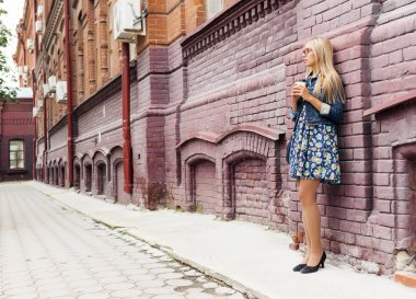 Turistik şehirde gezi