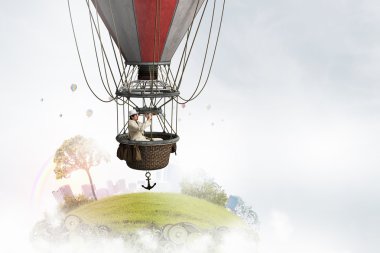 Aerostat adam seyahat