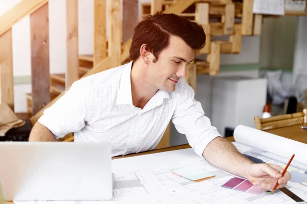 Male architect in office — Stock Photo, Image