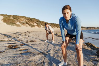 Plaj birlikte eğitim genç Çift