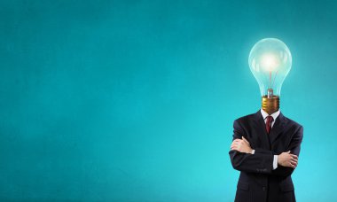 Kafa onun büyük fikirler dolu