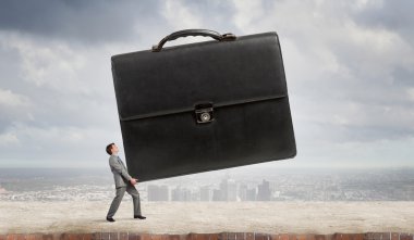 İşini onun için kolay değil