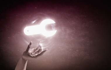 Hizmet parlayan sembol