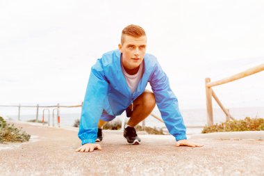 Runner yarış başlatmak hazırlanıyor