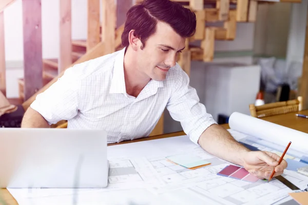 Male architect in office — Stock Photo, Image