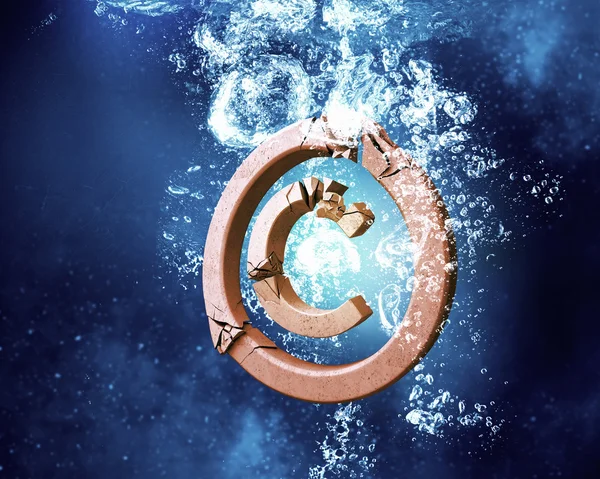 Signo de copyright en agua — Foto de Stock