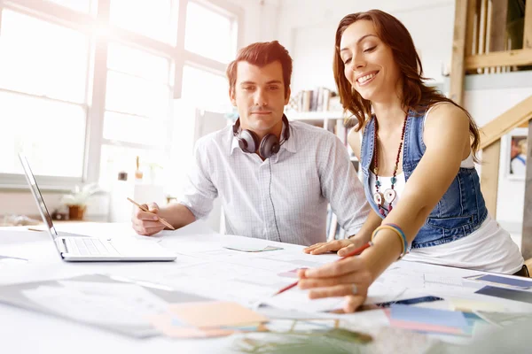 Start-up Team of two young people — Stock Photo, Image