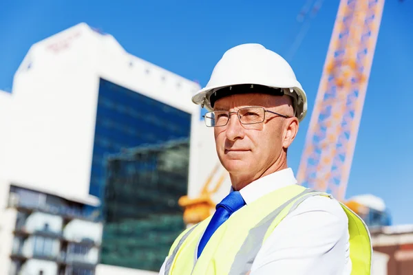 Ingeniero constructor en la obra — Foto de Stock