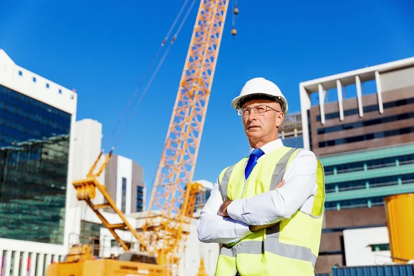 Ingeniero constructor en la obra — Foto de Stock