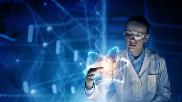 Innovativ teknik inom vetenskap och medicin — Stockfoto
