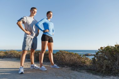 Plaj birlikte eğitim genç Çift