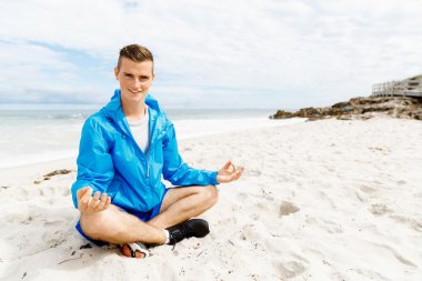 Adam sahilde dışında eğitim