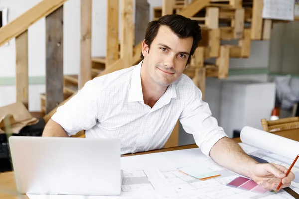 Male architect in office — Stock Photo, Image