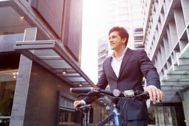 Bisiklet ile başarılı iş adamı