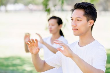 İnsanlar Park Thai chi