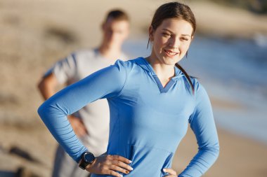 Plaj birlikte eğitim genç Çift