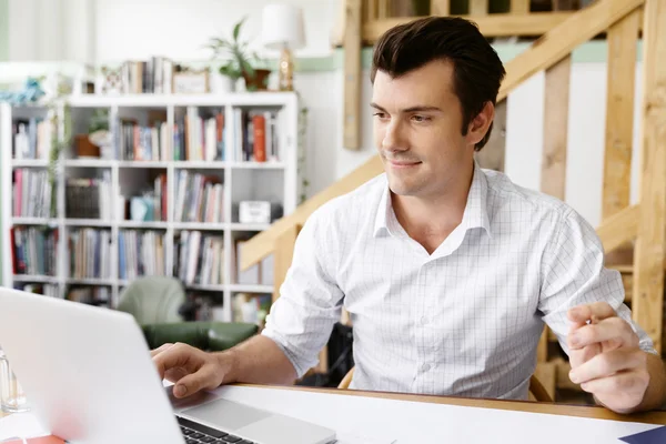 Male architect in office — Stock Photo, Image