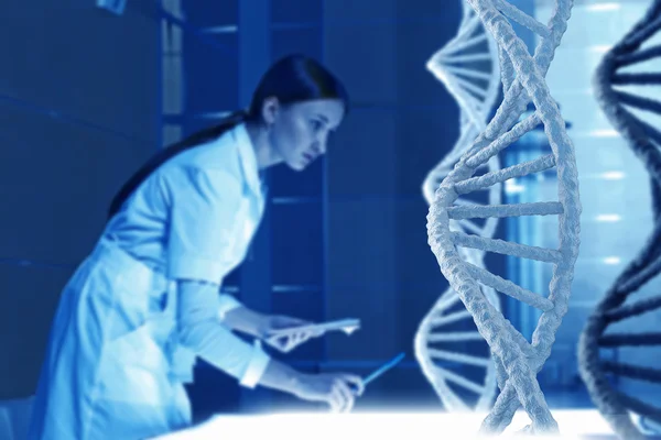 Vrouw wetenschap technoloog in laboratorium — Stockfoto