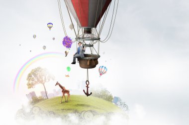 Zarif adam Aerostat içinde seyahat