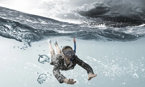 Mujer bajo el agua —  Fotos de Stock