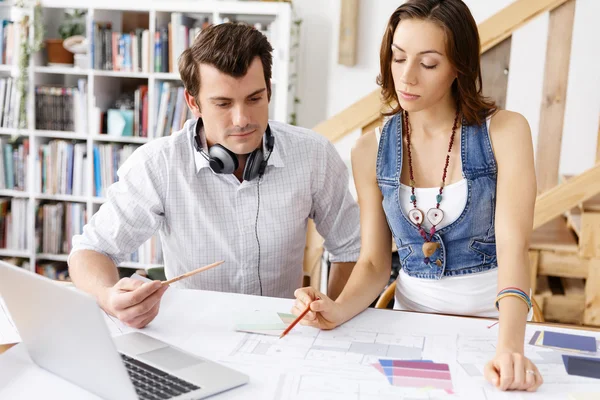 Start-up Team of two young people — Stock Photo, Image