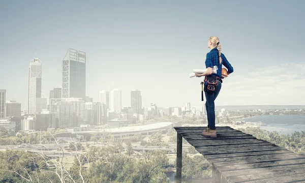 Architect bekijken op stad — Stockfoto