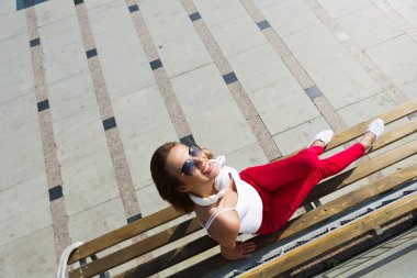 Güneşli hafta sonu açık