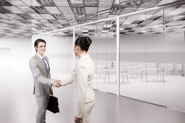 Obchodní partneři handshake — Stock fotografie